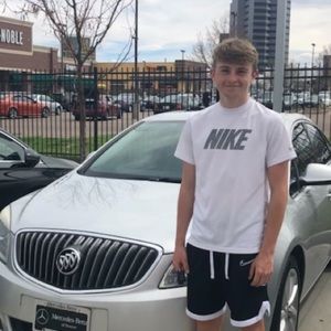 Meet your Posher, Grant